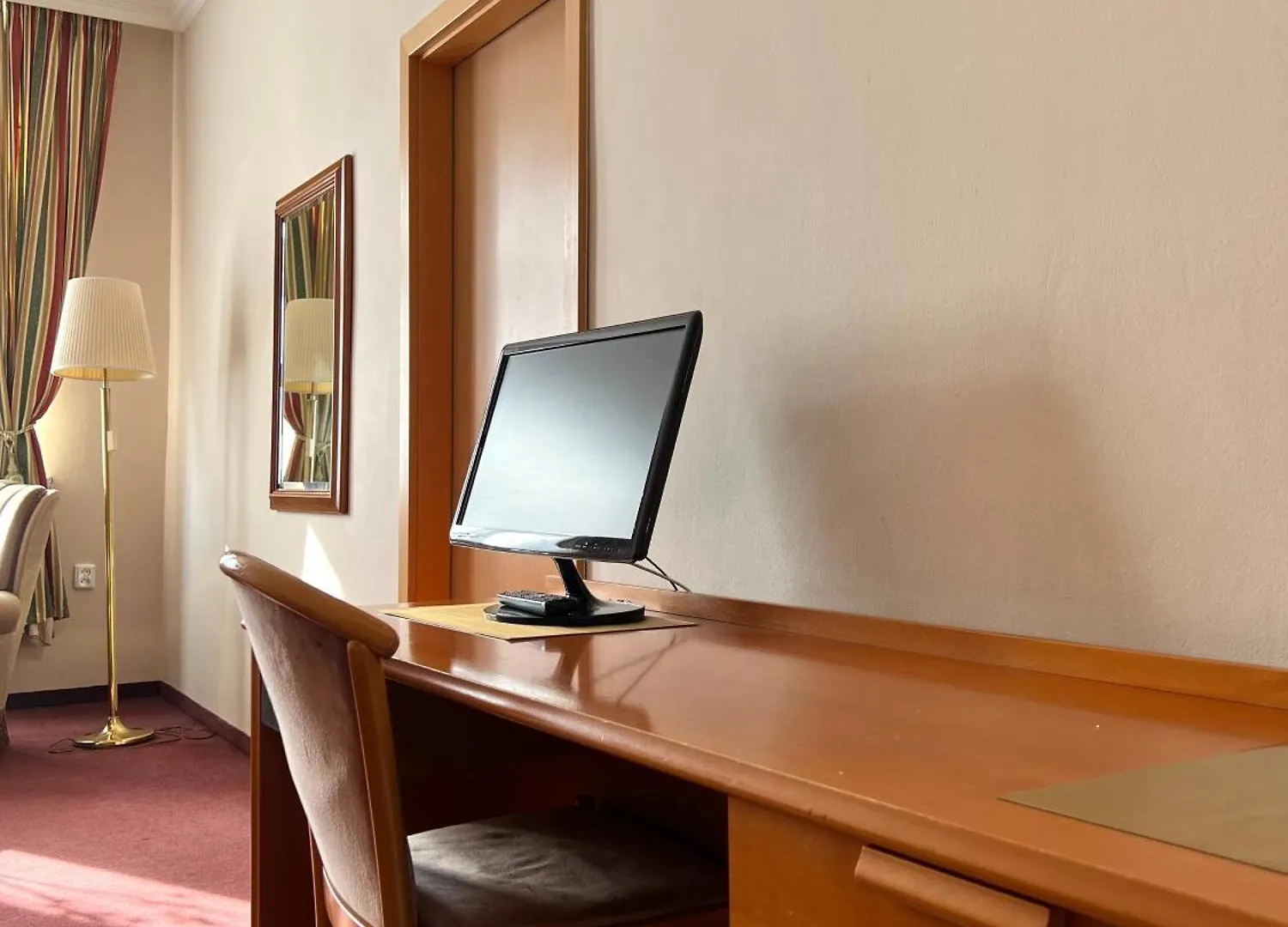 Hotel Geo Прага Чехия