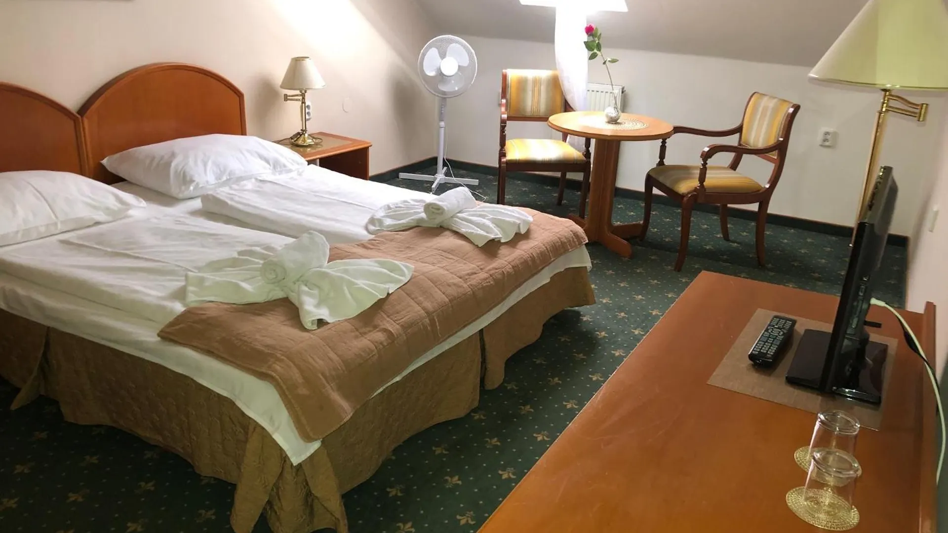 Hotel Geo Прага