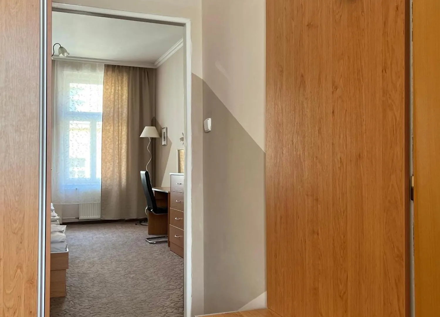 Hotel Geo Praga 3*,